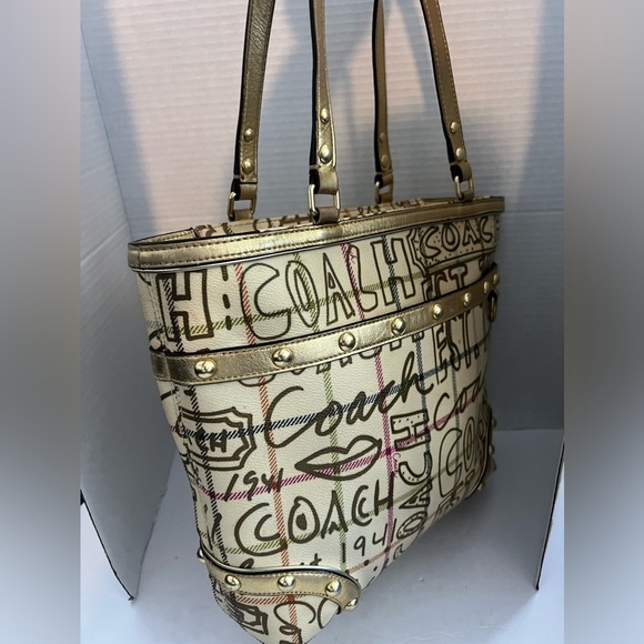Coach  bag - Picture 1 of 16